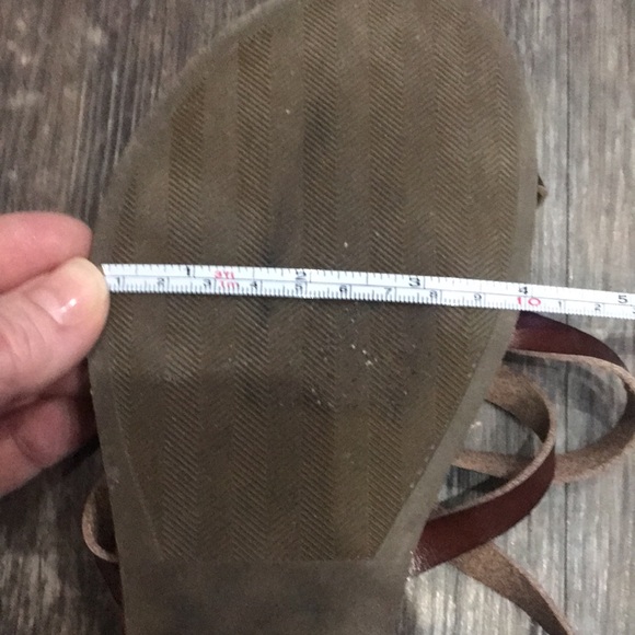 Austin Trading Co. Strappy Sandals - Picture 6 of 6